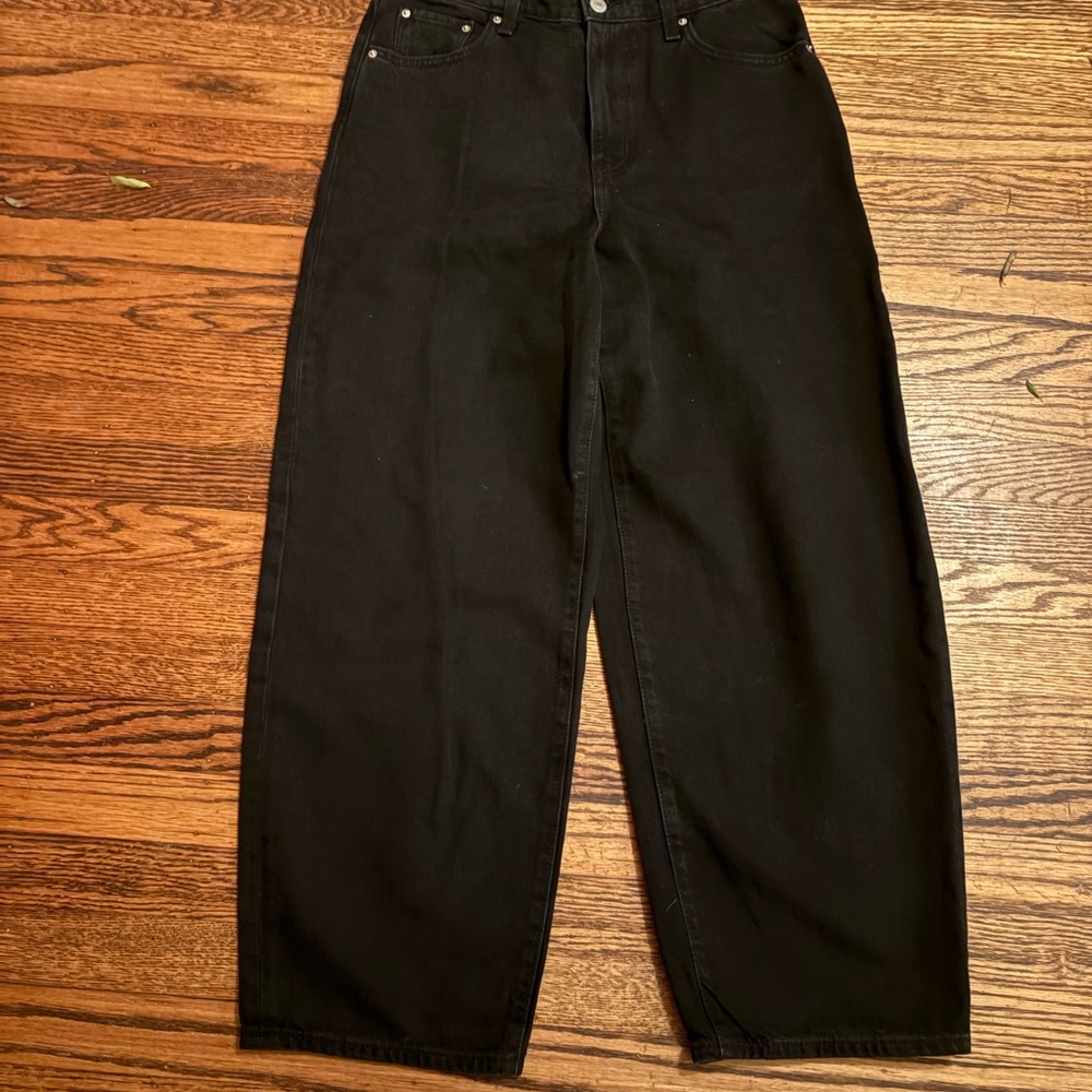 Levis Black Balloon Leg Jeans Size 28 Fits 26, 27
